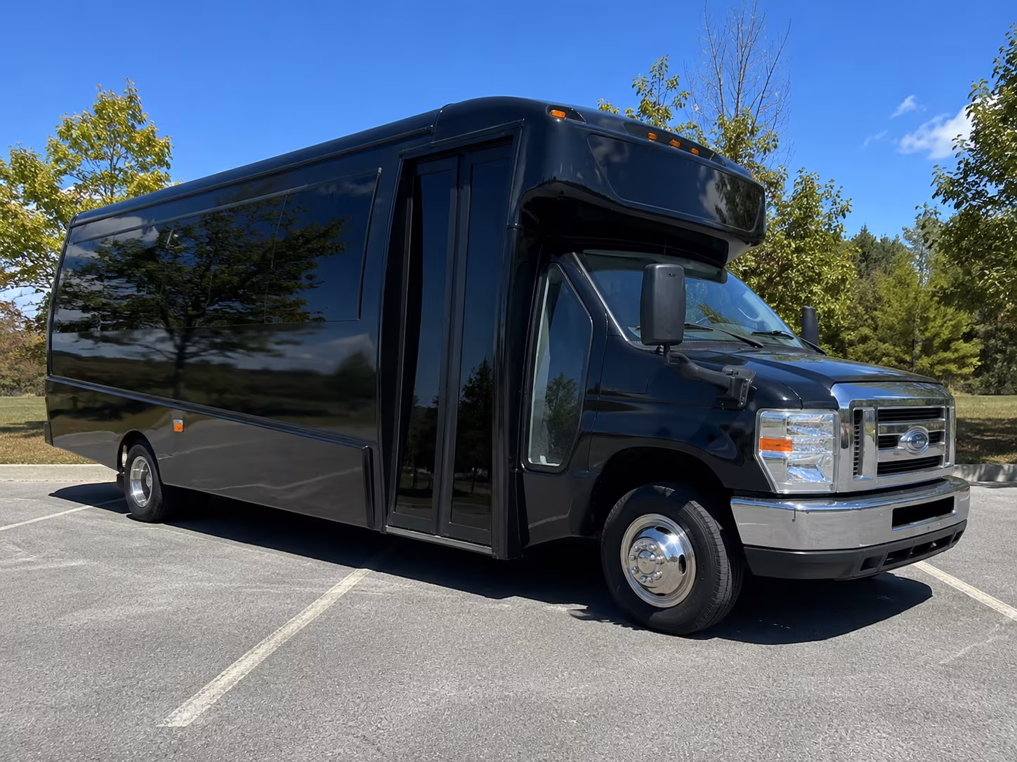 minibus rentals for smaller stonecrest prom groups