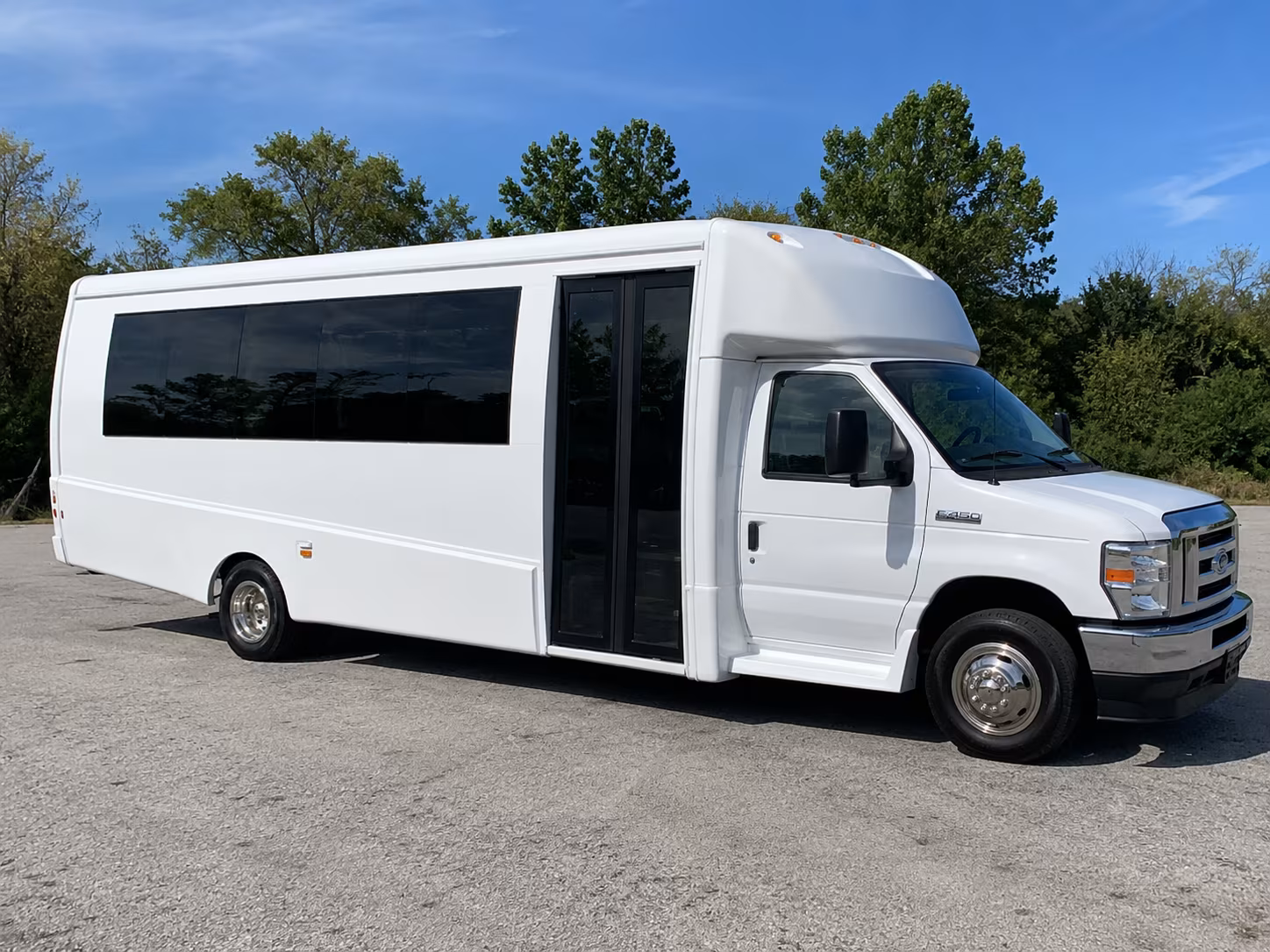 quincea n era sweet 16 party bus rental