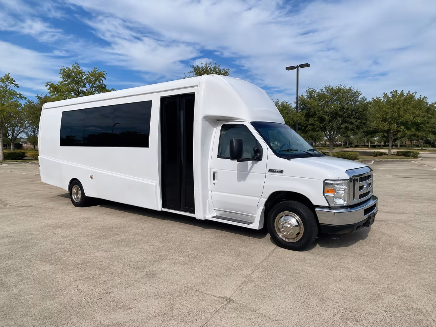 rent a party bus in stonecrest for the perfect prom pre party
