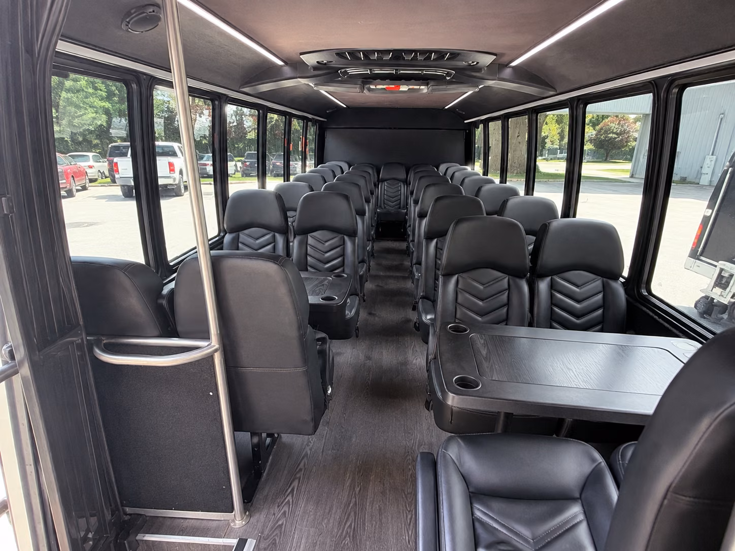 shuttle buses for stonecrest wedding guests between hotels and venues